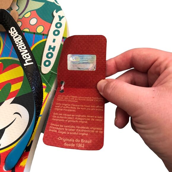 Havaianas Disney Flip Flops Men’s 13 Mickey Mouse Pluto Pop Art Thong Sandals - Picture 5 of 7